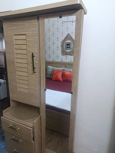 dressing table