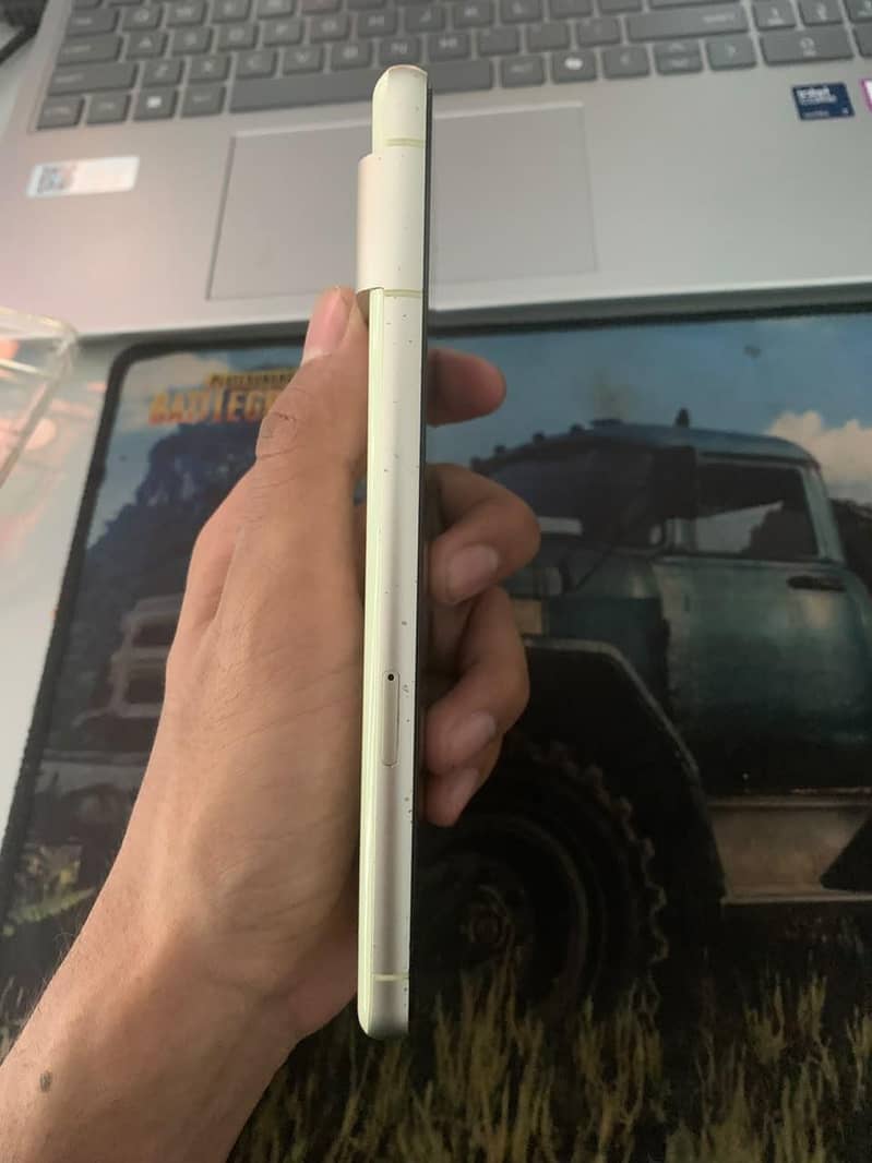 Google Pixel 7 2