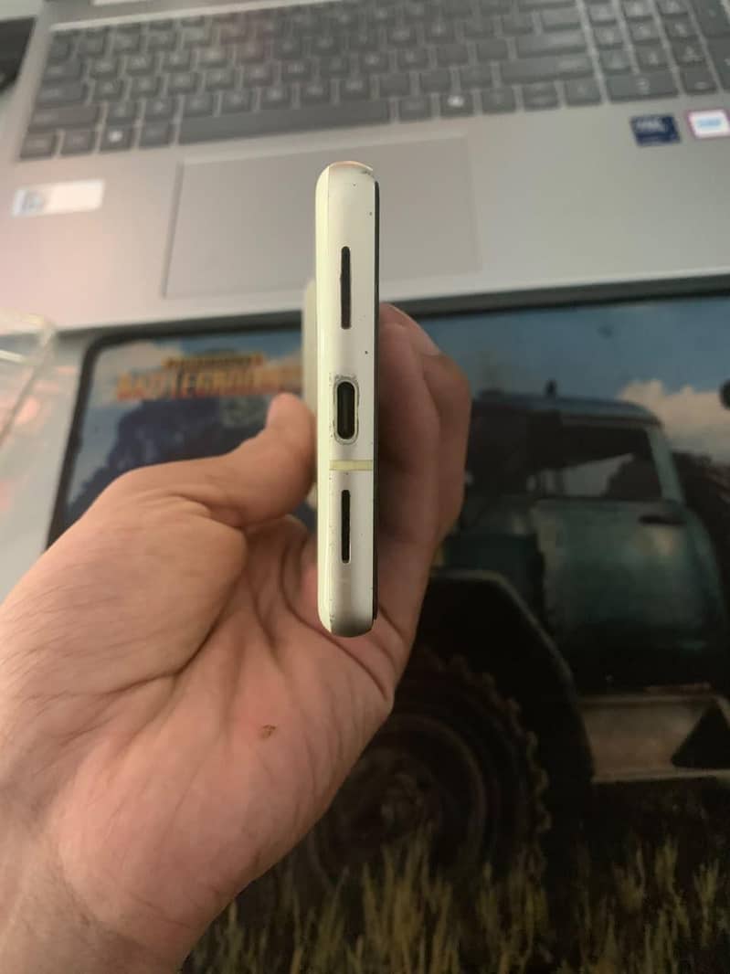 Google Pixel 7 3
