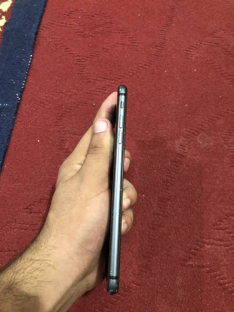 Apple iPhone 8 Plus 7