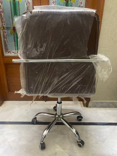 Steel Frame Brown Desk Chair