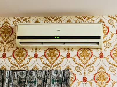 1.5 ton haier ac in good condition perfect chilling.   03060226433