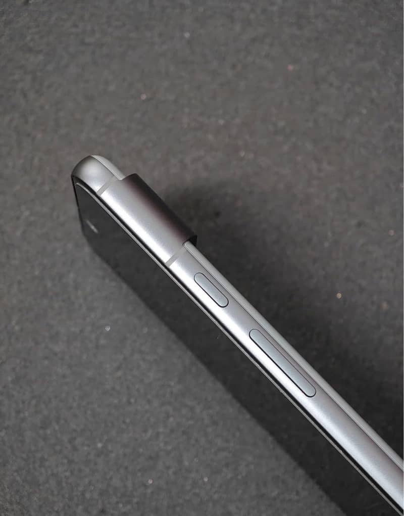 Google Pixel 8 PTA 4