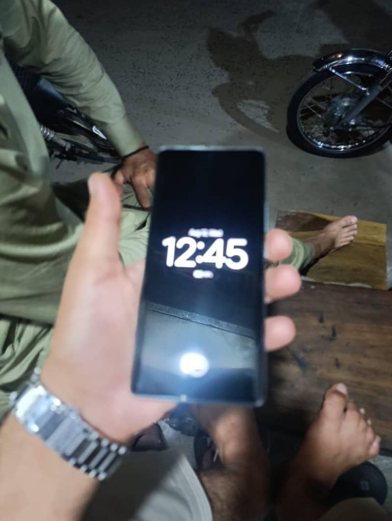 Redmi note 14 pro 0