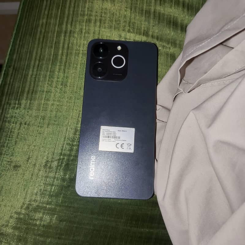 realme note 70 4
