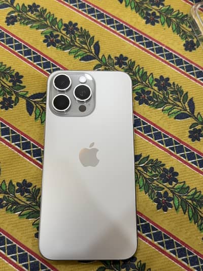 Apple iPhone 15 Pro Max