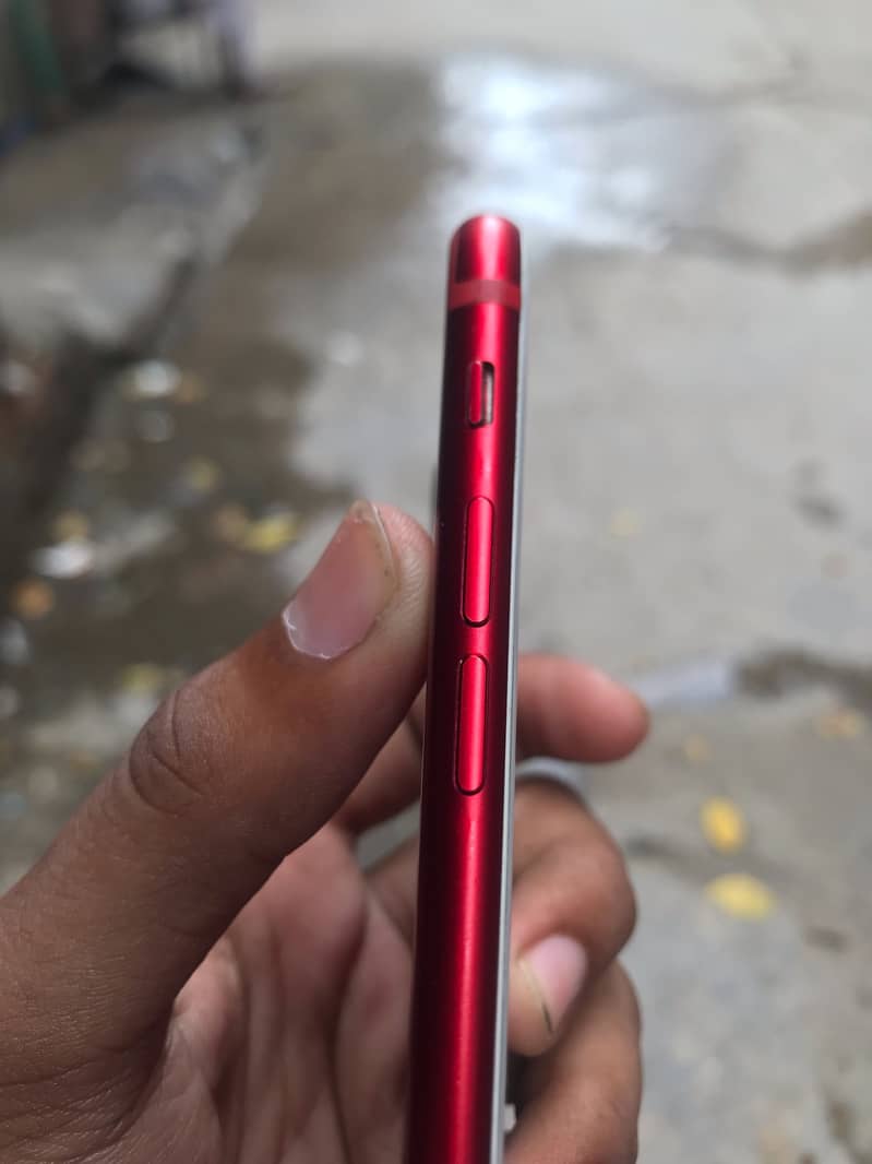 Apple iPhone 7 Plus 6