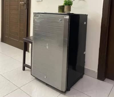 pel mini fridge 03252727124