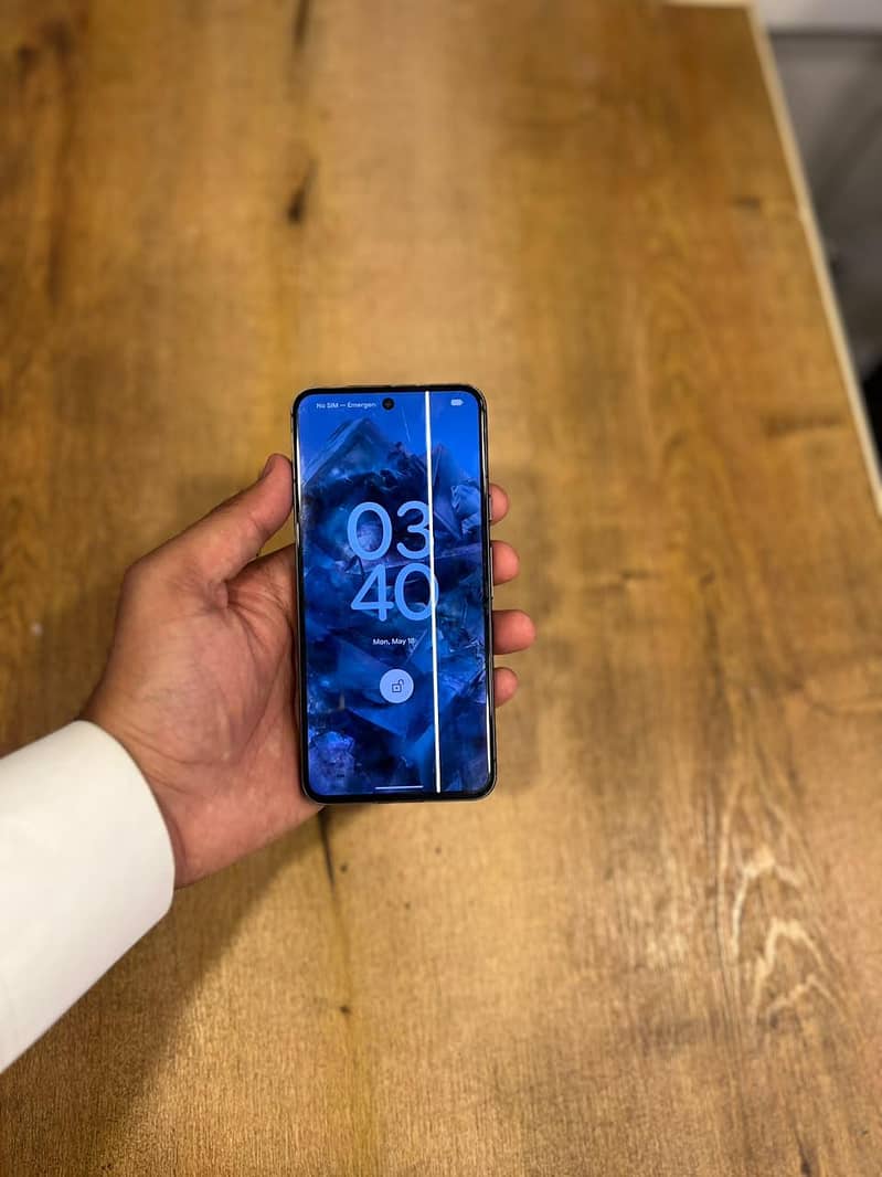Google Pixel 8 2
