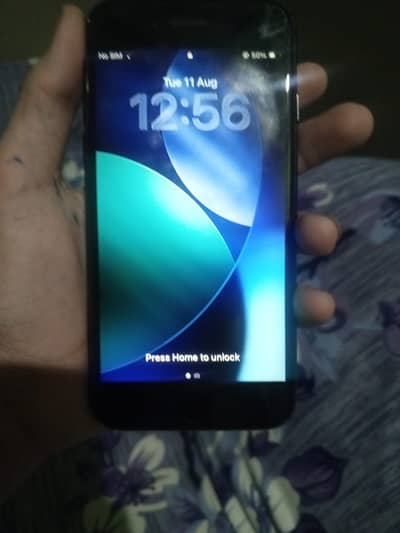 Apple iPhone SE
