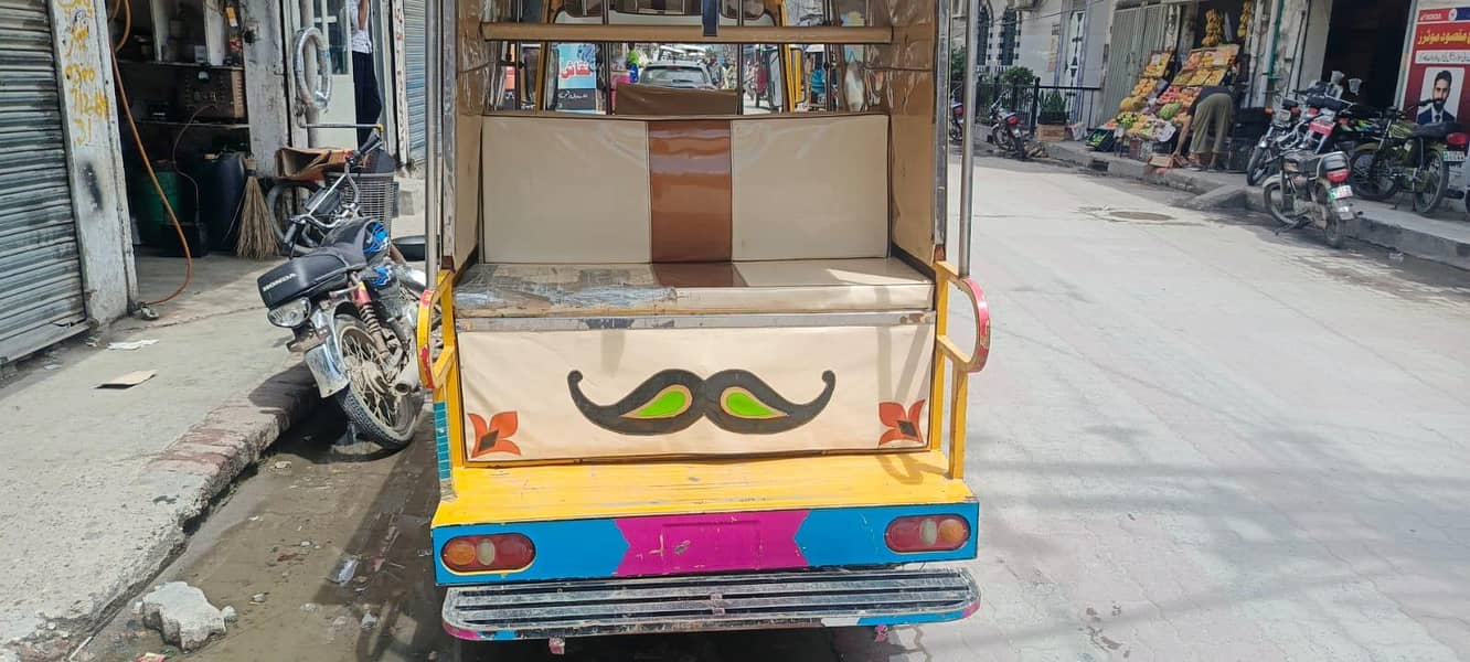 CNG rickshaw 9