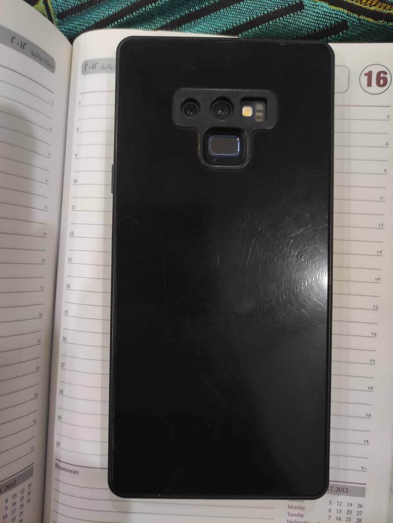 Samsung Mobile Note 9 4