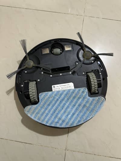 OKP ROBOT VACCUM CLEANER