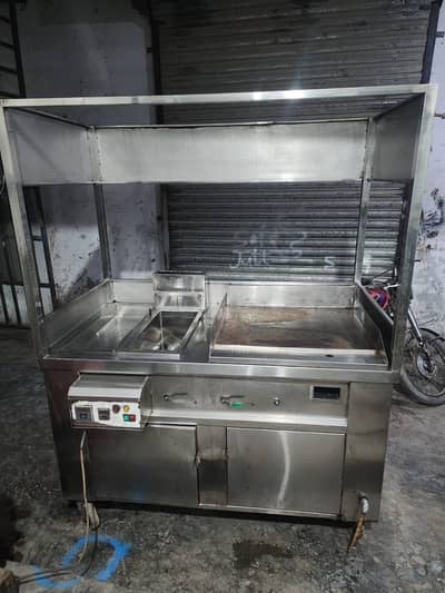 Shawarma Counter 5.30 ft | hot plate & fryer | 18 gauge