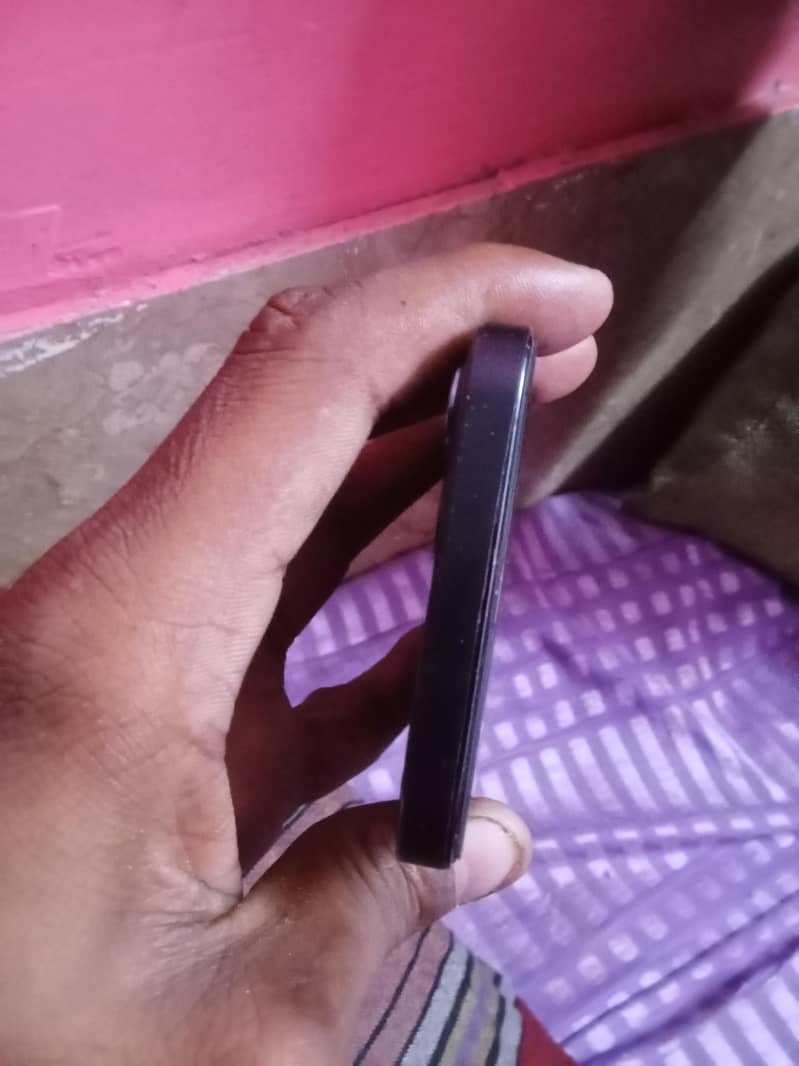 Apple iPhone 12 Pro 1
