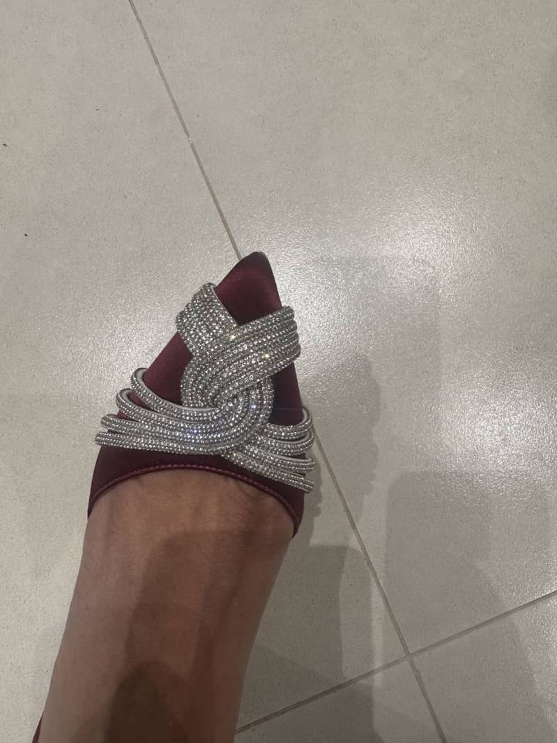Marooncolour 2