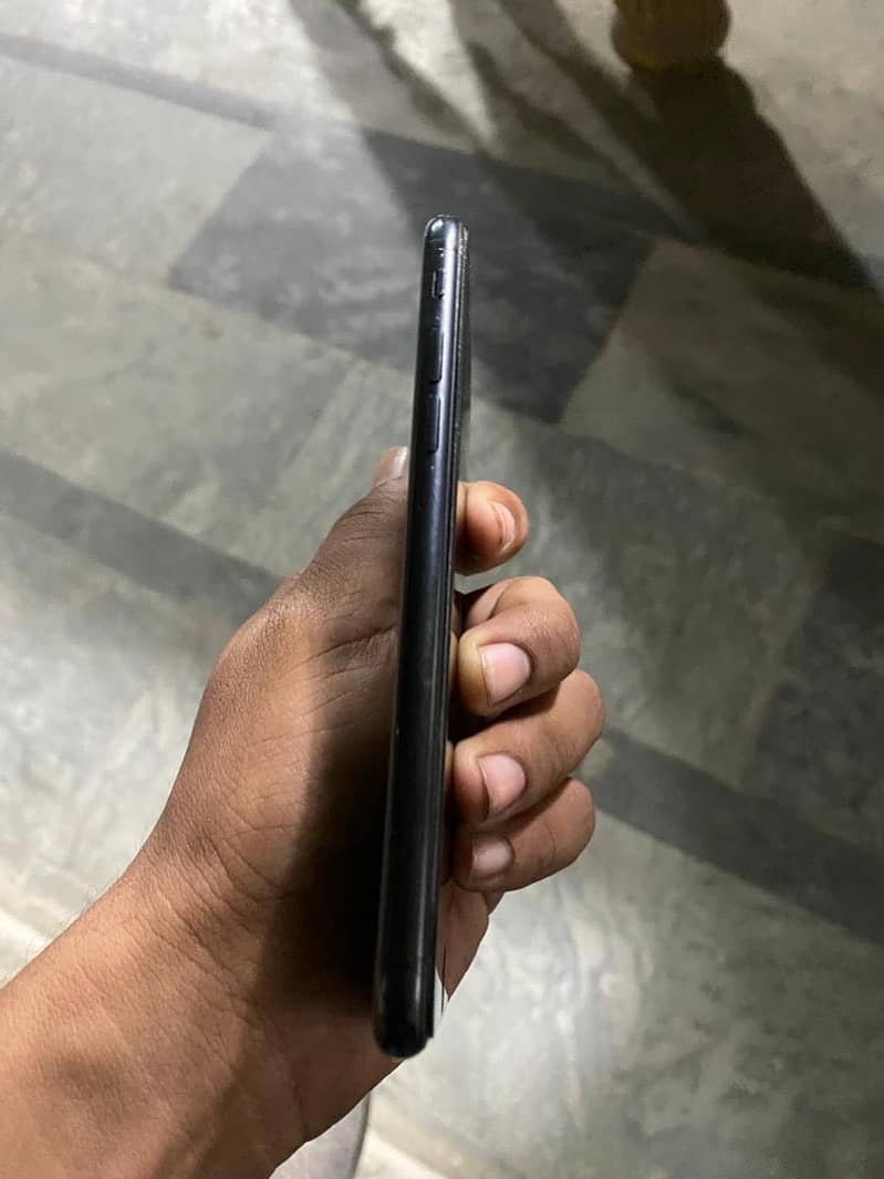 Apple iPhone SE 1