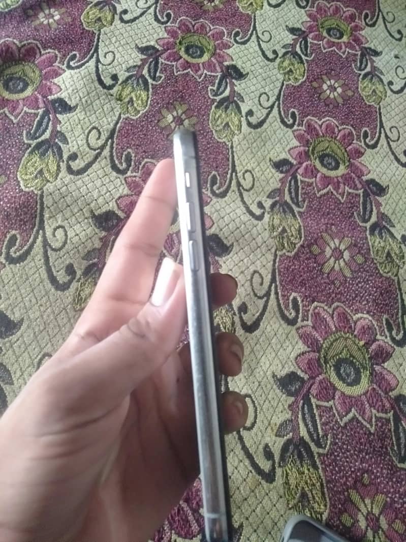 Apple iPhone X 1