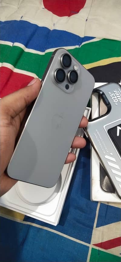 Apple iPhone 15 Pro Max Dual physical (Approved) with Box