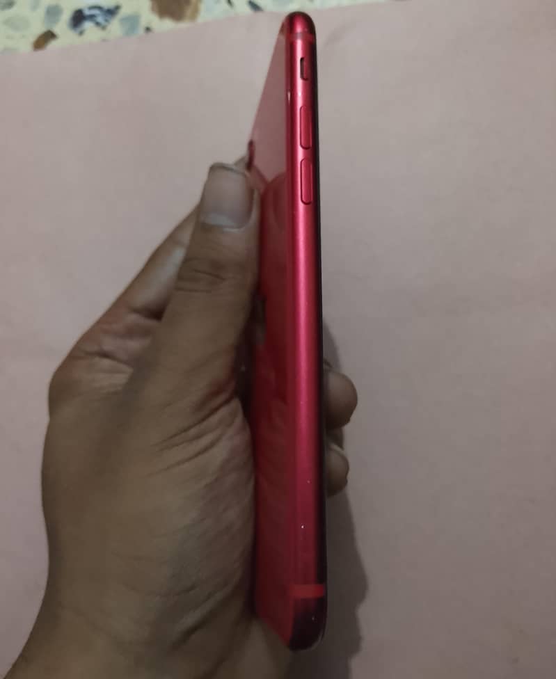 Apple iPhone SE 3