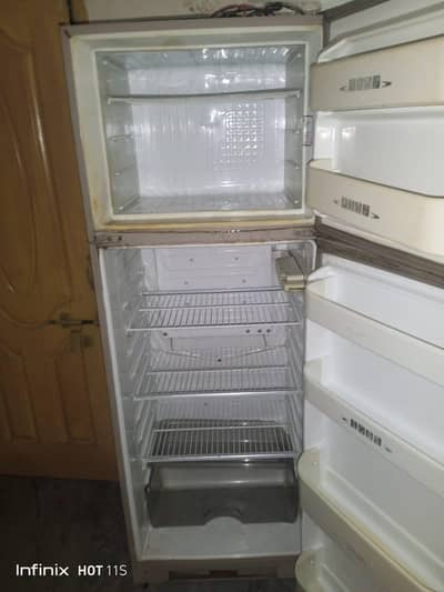 Dawlance fridge