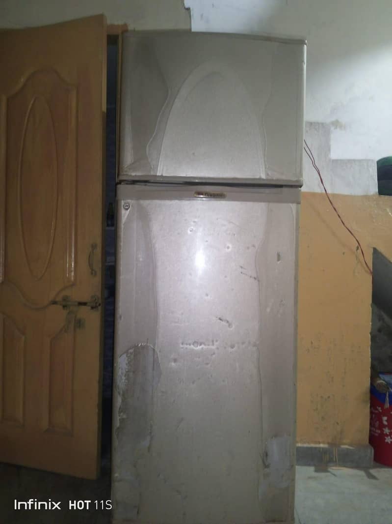 Dawlance fridge 6