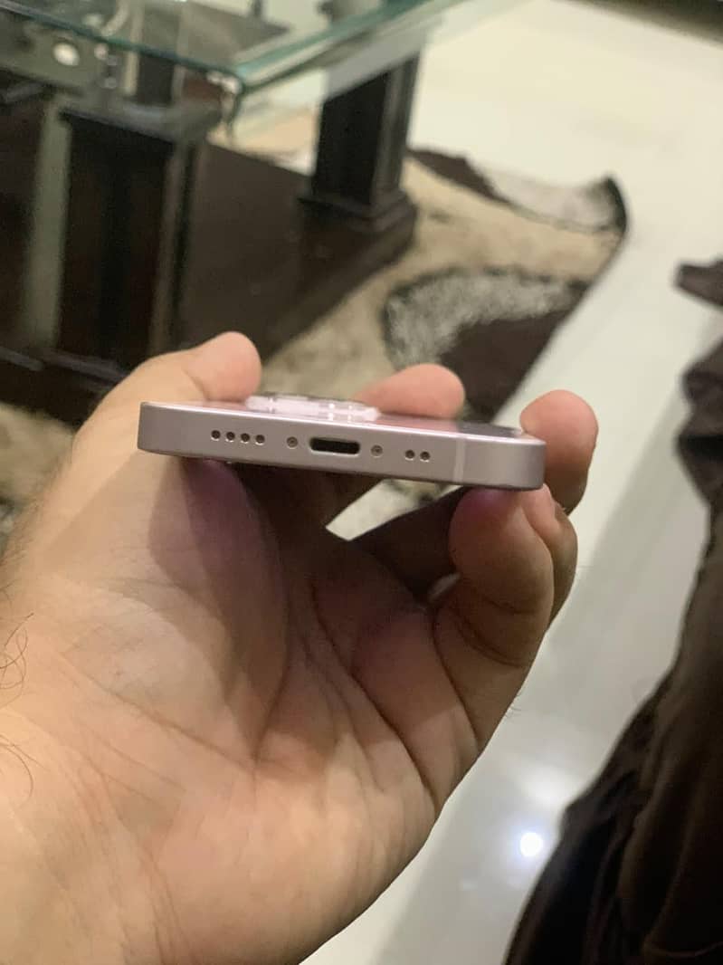 Apple iPhone 13 mini 3