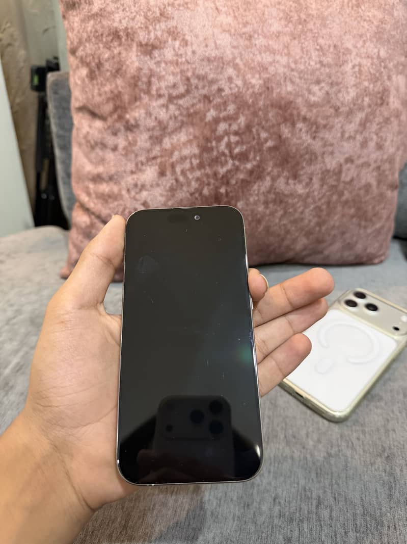 iPhone 15 Pro 1