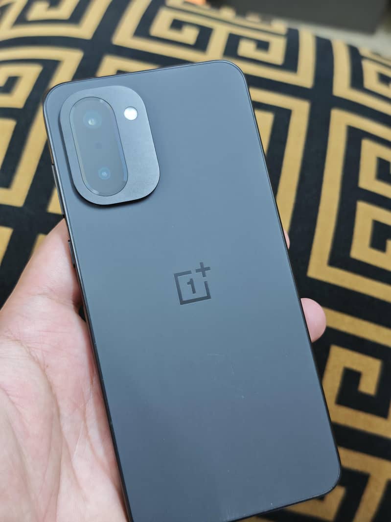 One Plus 15R 0