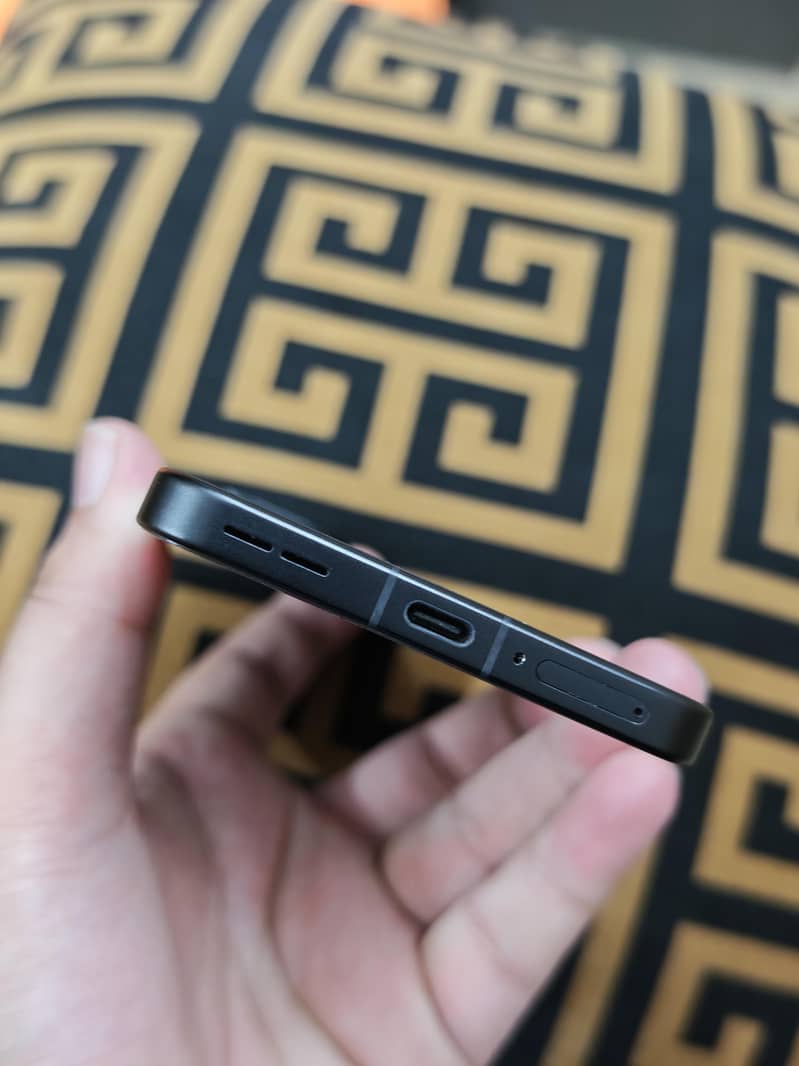 One Plus 15R 3