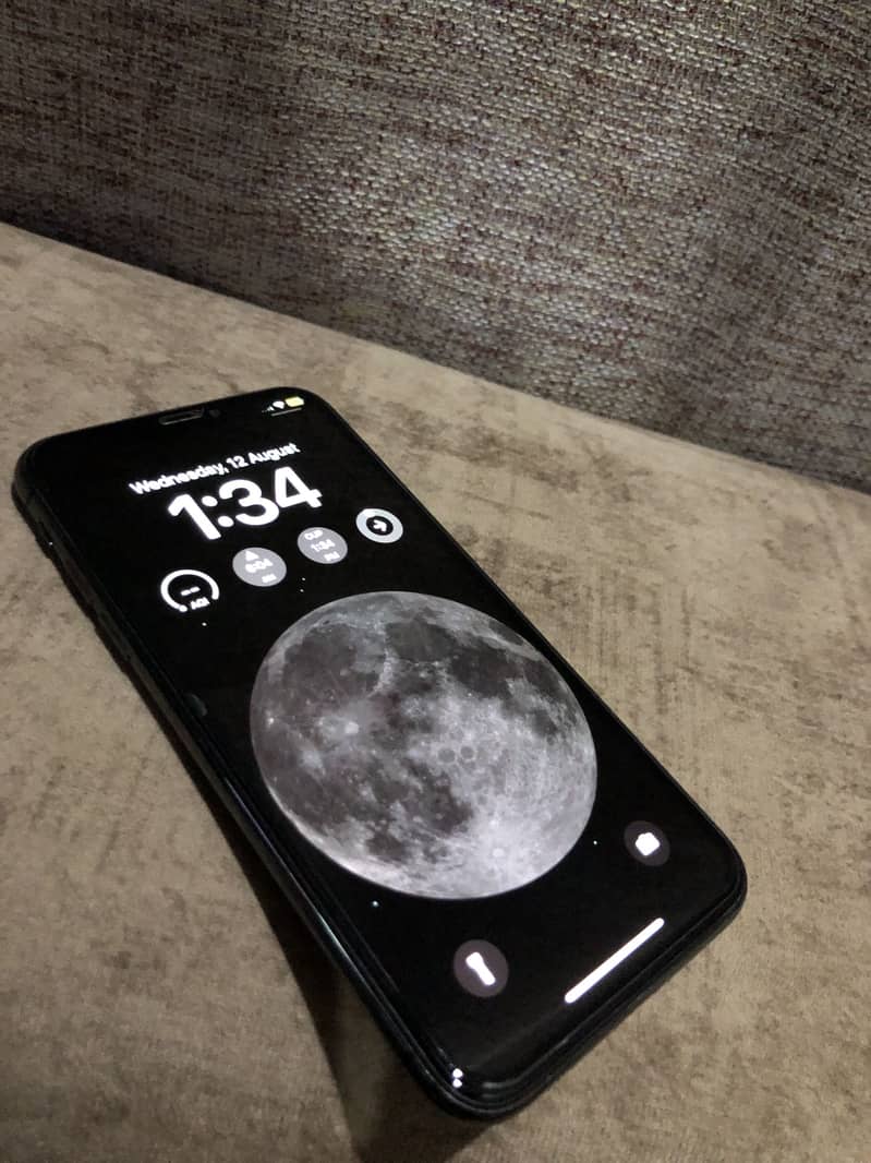 Apple iPhone X 2
