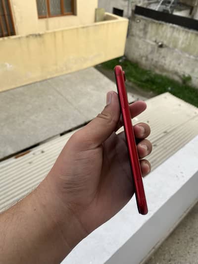 Apple iPhone XR.    64gb.  Non pta.  Face id ok.  Urgent sale