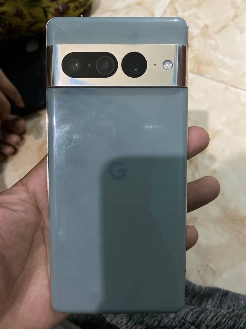 Google Pixel 7 Pro 2