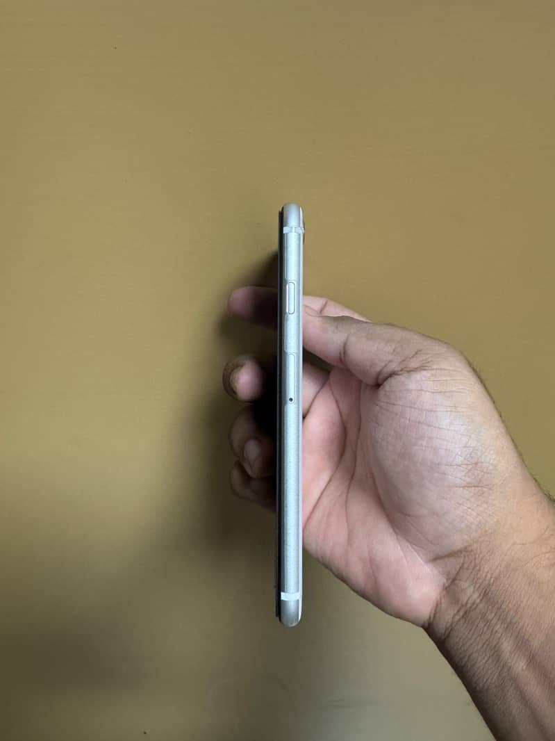 Apple iPhone SE 1