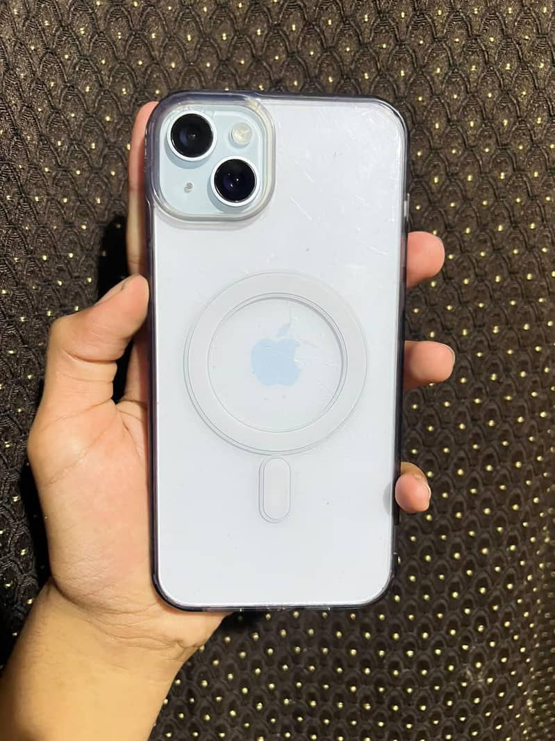 Apple iPhone 15 plus 3