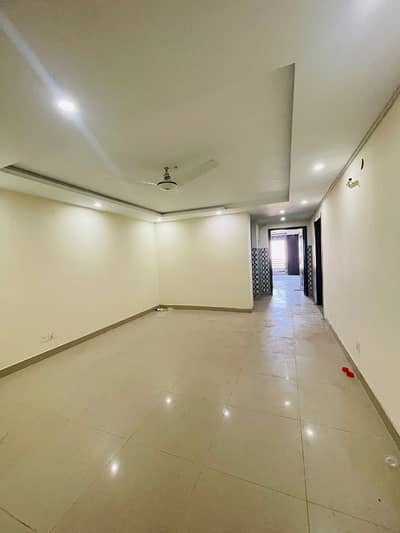 1 bedroom non furnished apartment available for rent in bahria town phase 4 civic centre