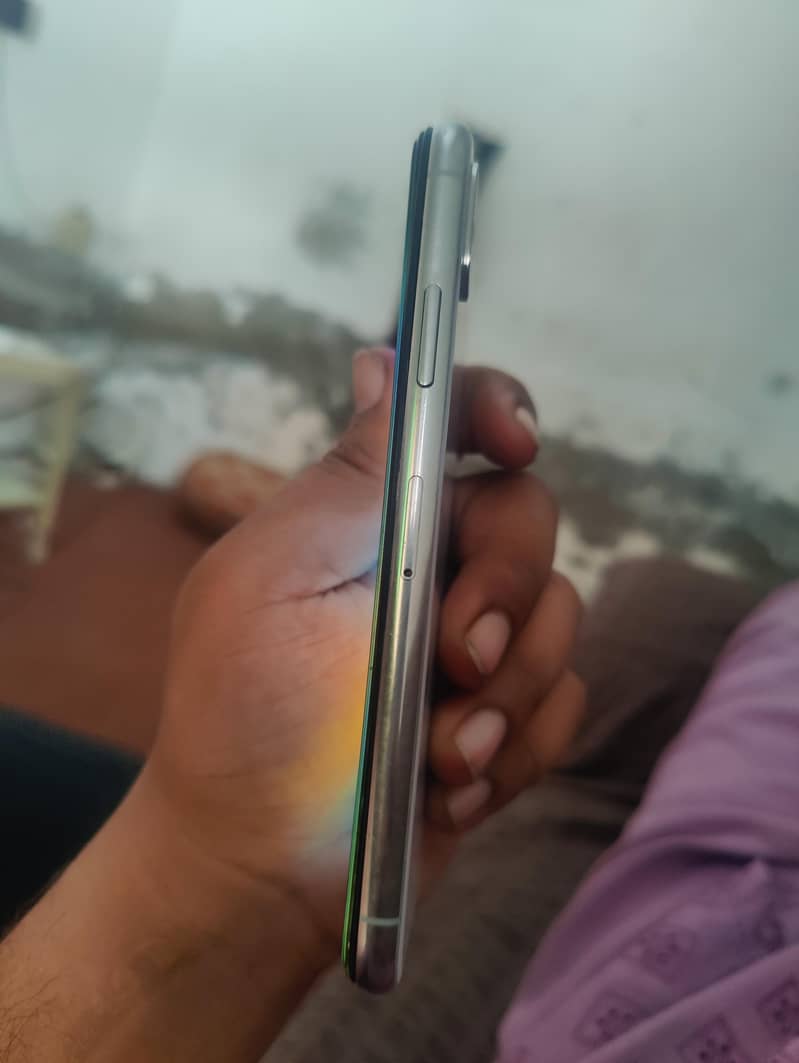 Apple iPhone X 2