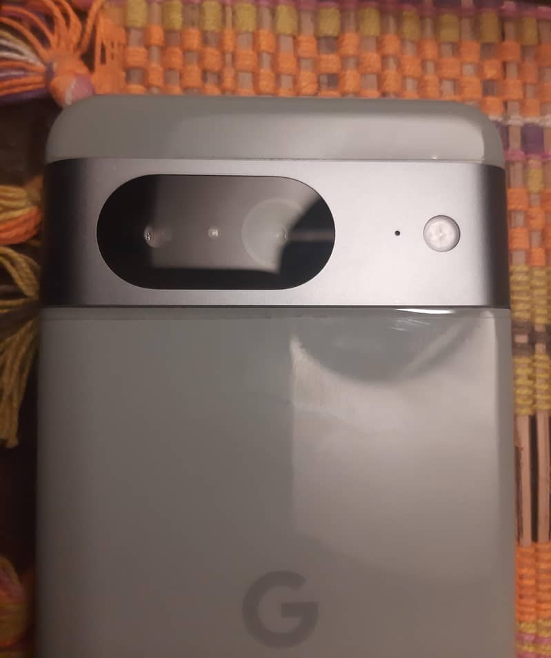Google Pixel 8 1