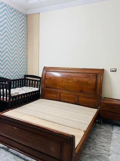 Bed for Sale Wooden