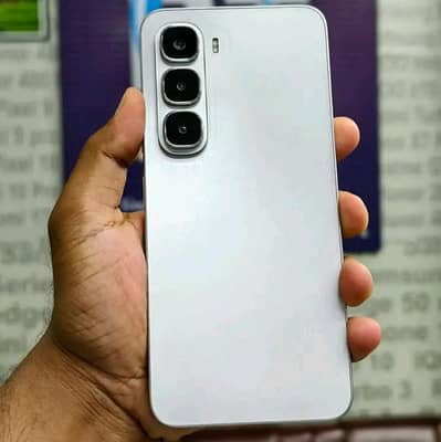 Infinix Hot 60i 6+6 128  bilkul saf phone ha urgent for sale