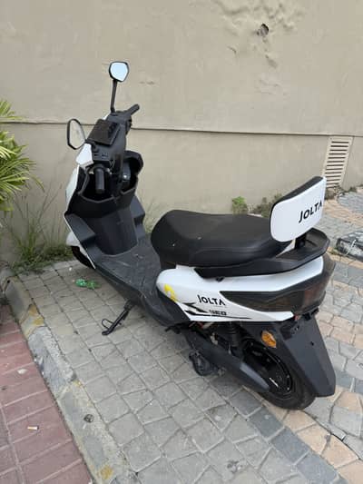 Jolta scooty for salle 2025