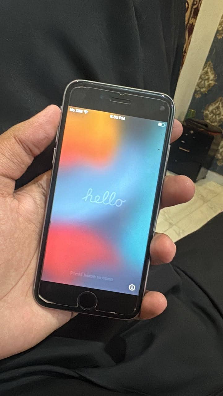 Apple iPhone 6S 2