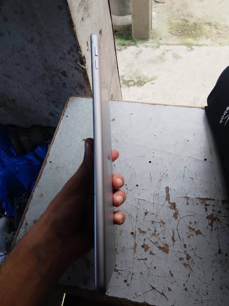 Ipad 6th generation 3