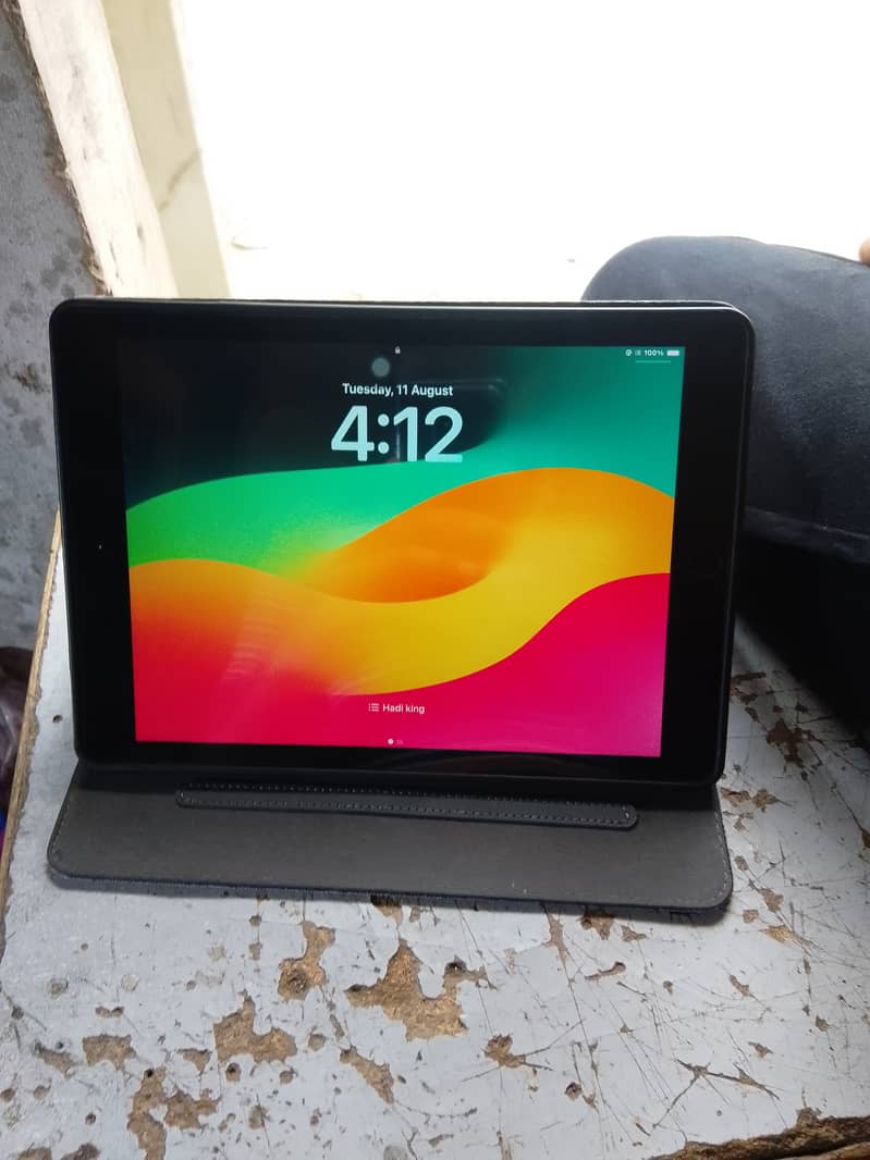 Ipad 6th generation 6