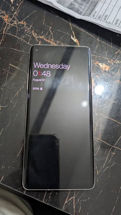 One plus 8 excellent condition