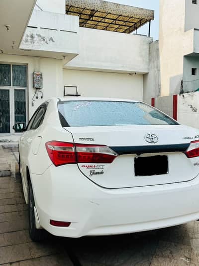Toyota Corolla Altis 2016