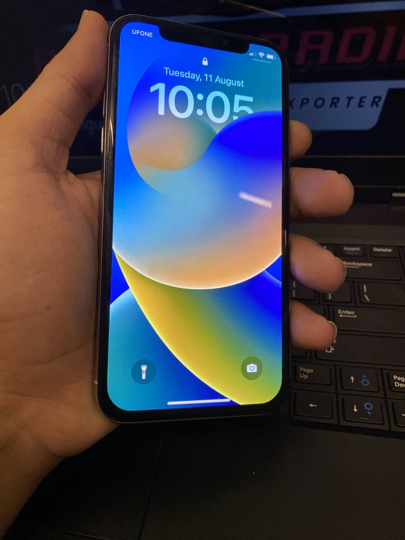 Apple iPhone X 0