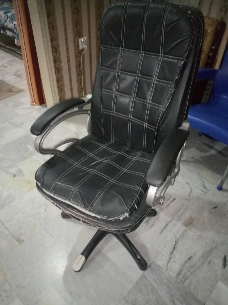 Computer Chair 1