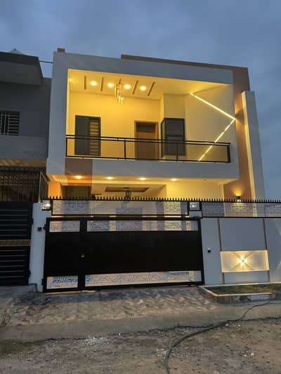 Owner Built 5 Marla Luxury House | Premium Block | Near Main Market | Investor Rate | Emergency Sale