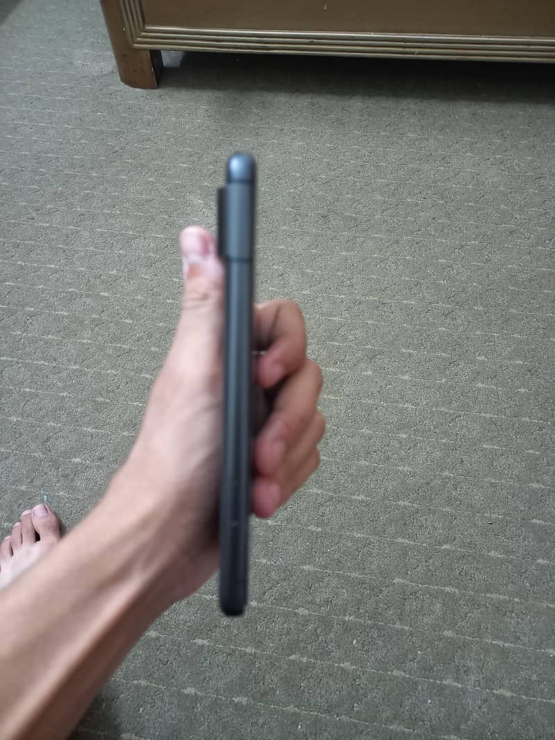 Google Pixel 8 3